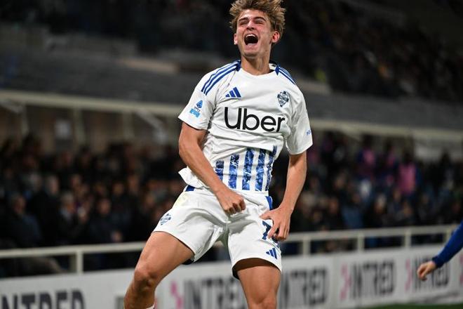 且不随样本 且不随样本